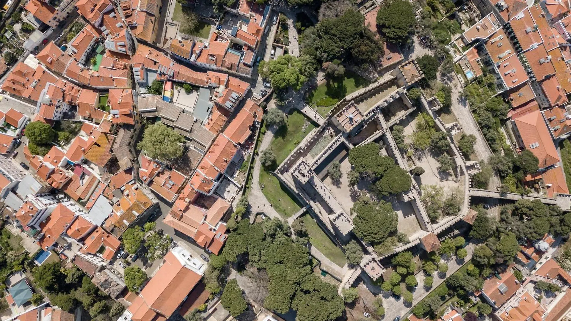 Castle Inn Lisbon Apartments