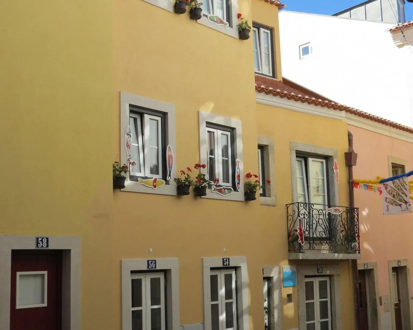 Castle Inn Lisbon Apartments