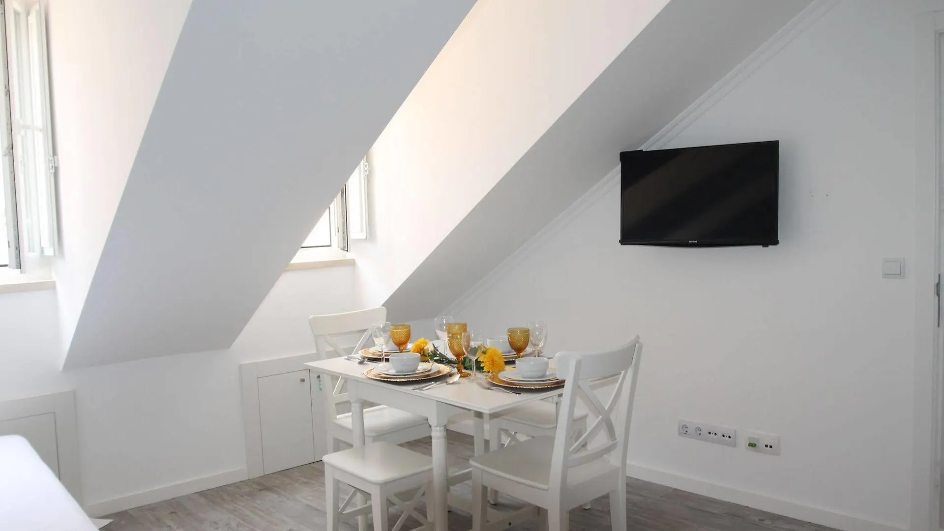 Castle Inn Lisbon Apartments 葡萄牙